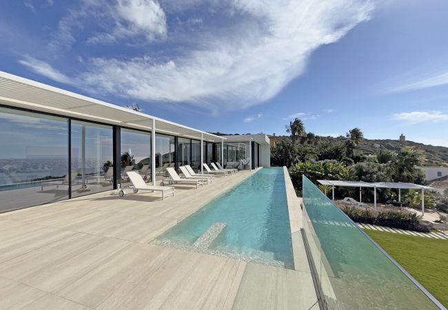 Adamar - Zona de piscina