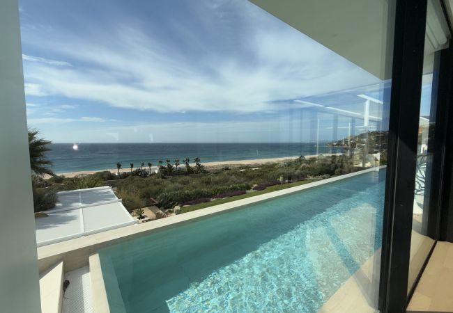 Adamar - Vistas desde zona de piscina