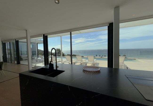 Adamar - Vistas desde zona cocina